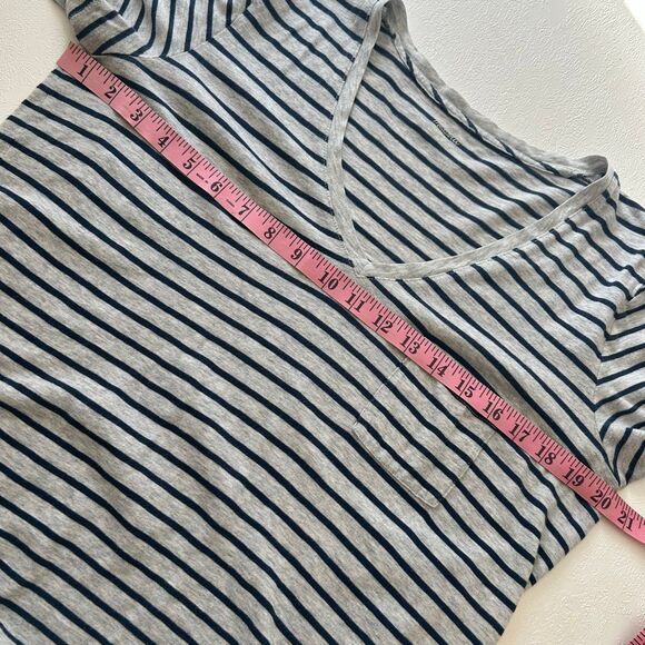 Madewell Whisper Cotton V-Neck Striped Pocket Tee Gray Navy Women’s Size Medium - Picture 4 of 4